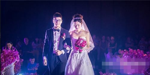 11種婚禮現(xiàn)場(chǎng)創(chuàng)意策劃方案推薦  第3張
