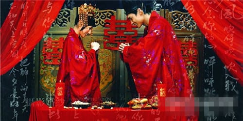 結(jié)婚拜堂儀式流程 拜天地的由來解析  第1張