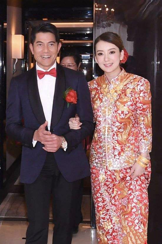 龍鳳褂和秀禾服傻傻分不清楚？那你一定要看這篇文章  第9張