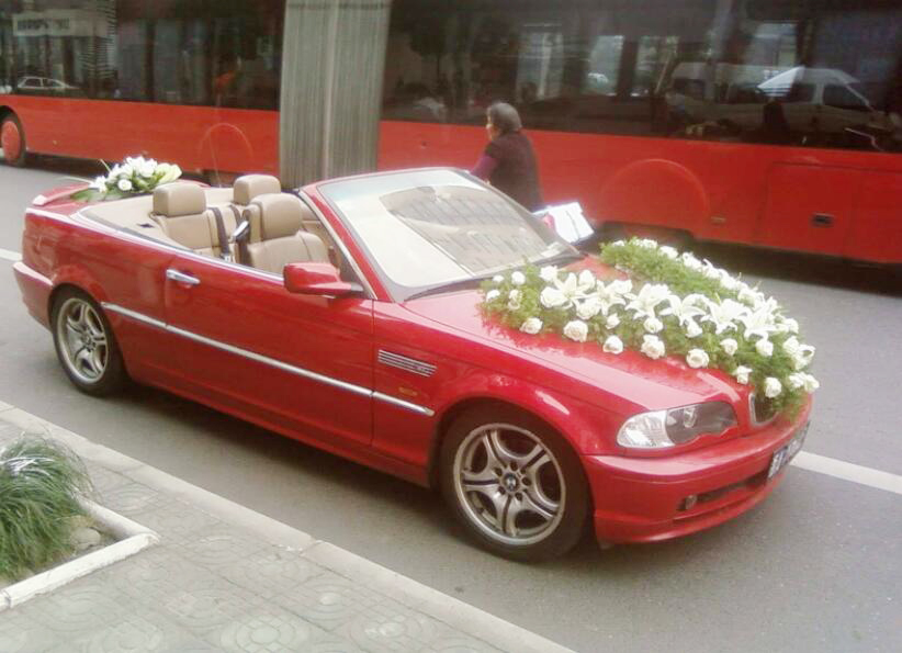 結婚婚車租賃，這些租賃婚車的技巧你都知道嗎？  第1張