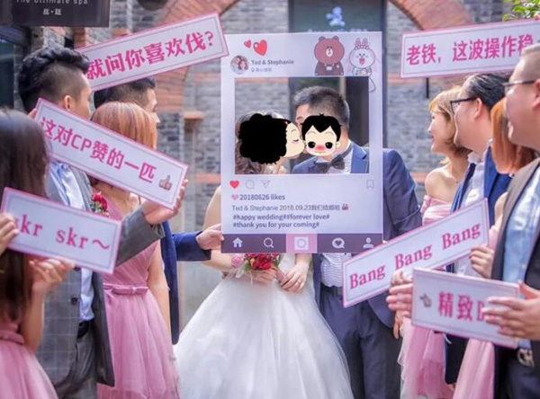 拍照不會擺pose？這些“心機道具”必須要get！  第19張