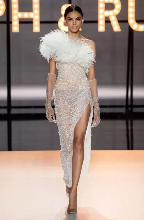 美到令人窒息的婚紗禮服新品，看一次想結(jié)一次婚啊！  第4張