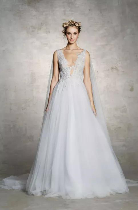 美到令人窒息的婚紗禮服新品，看一次想結(jié)一次婚??！  第17張
