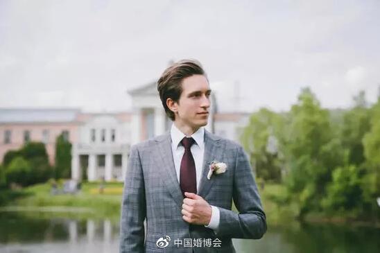別只管自己美，也給婚禮道具（新郎）添些裝備吧！  第1張