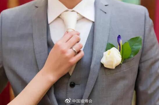 別只管自己美，也給婚禮道具（新郎）添些裝備吧！  第2張