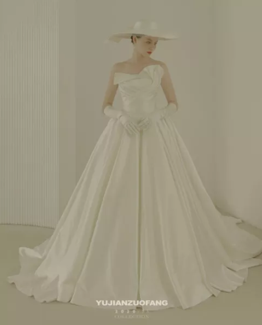 秋冬婚禮保暖秘笈|從婚紗禮服到必備婚品，氣質時髦又保暖！  第13張