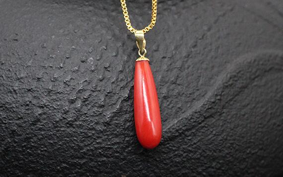 紅珊瑚項(xiàng)鏈多少錢一克?紅珊瑚鑒別方法