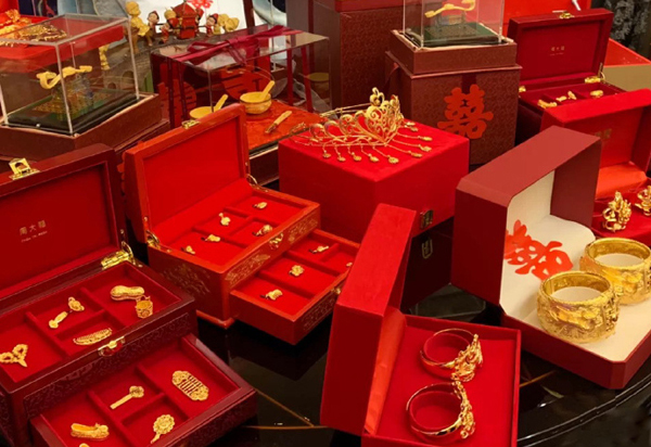 結(jié)婚三金包含什么？買三金大概都花了多少錢？  第1張